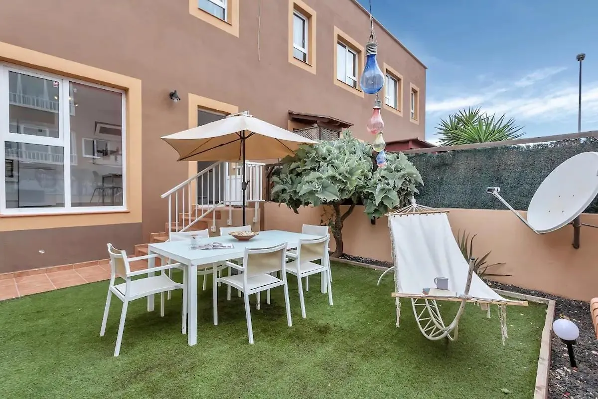 아파트 Las Dunas Corralejo Home With Swimming Pool